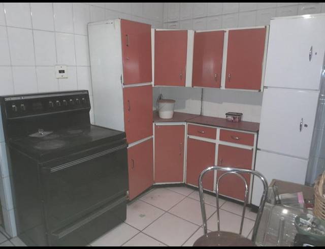 2 BEDROOM HOUSE FOR SALE IN NALEDI